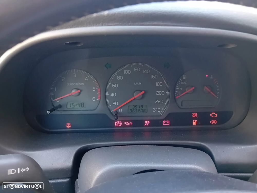 Volvo V40 1.9 D CR - 10