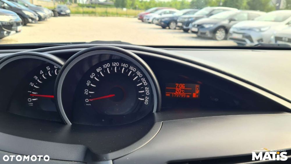 Toyota Verso - 18