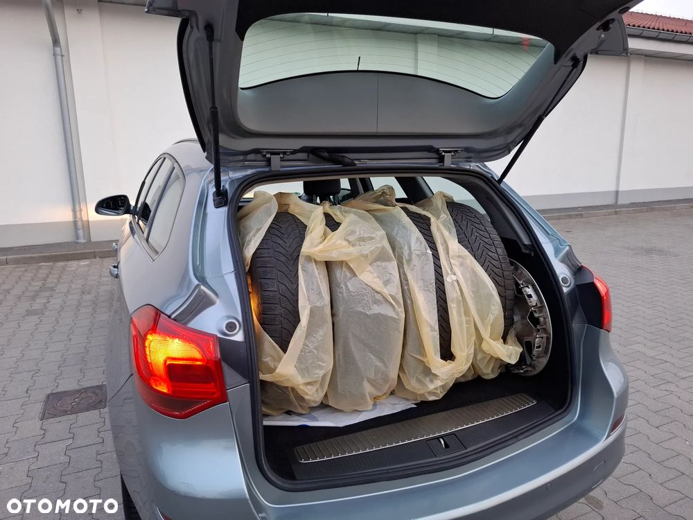 Opel Astra 1.6 Enjoy - 14