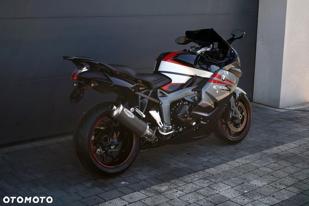 BMW K - 9