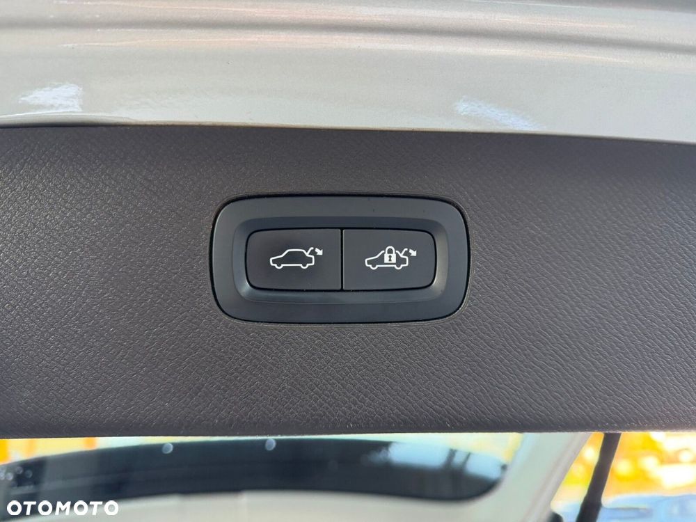 Volvo XC 90 D5 AWD Inscription 7os - 22