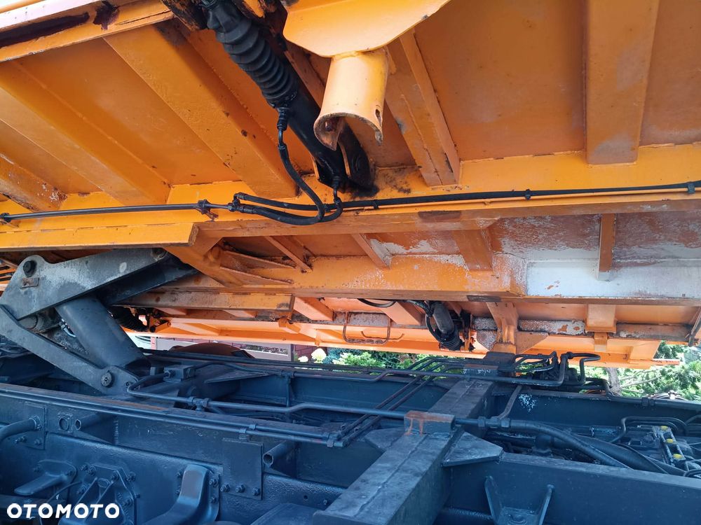 Renault KERAX 370 DCI 4x4 Wywrotka Bordmatic x 2 zimowe utrzymanie - 11