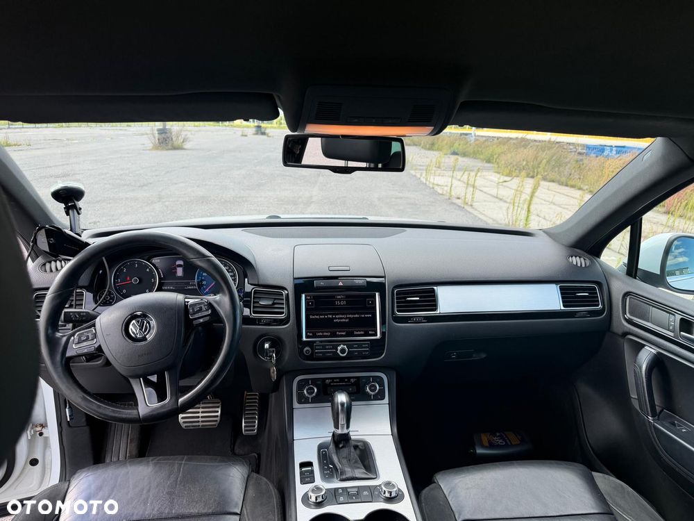 Volkswagen Touareg 3.0 V6 TDI BMT - 14