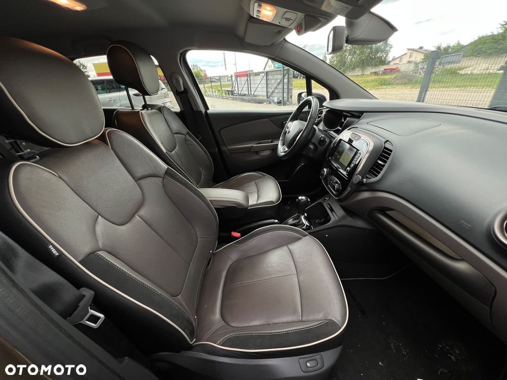 Renault Captur - 23