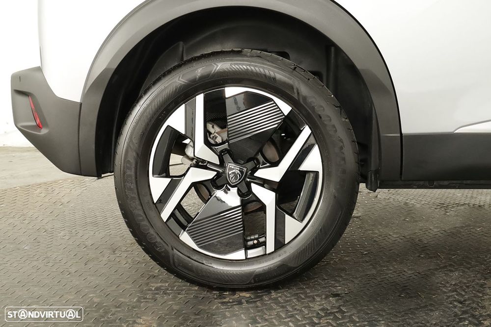 Peugeot 2008 1.2 PureTech Allure - 5