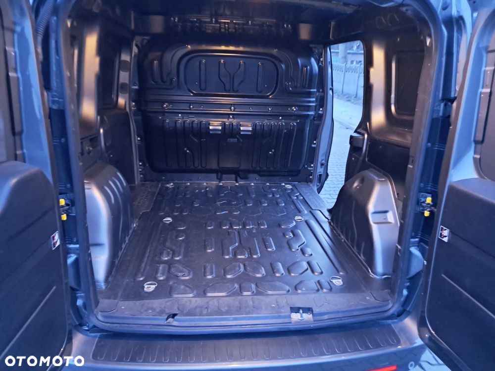 Fiat Doblo - 10