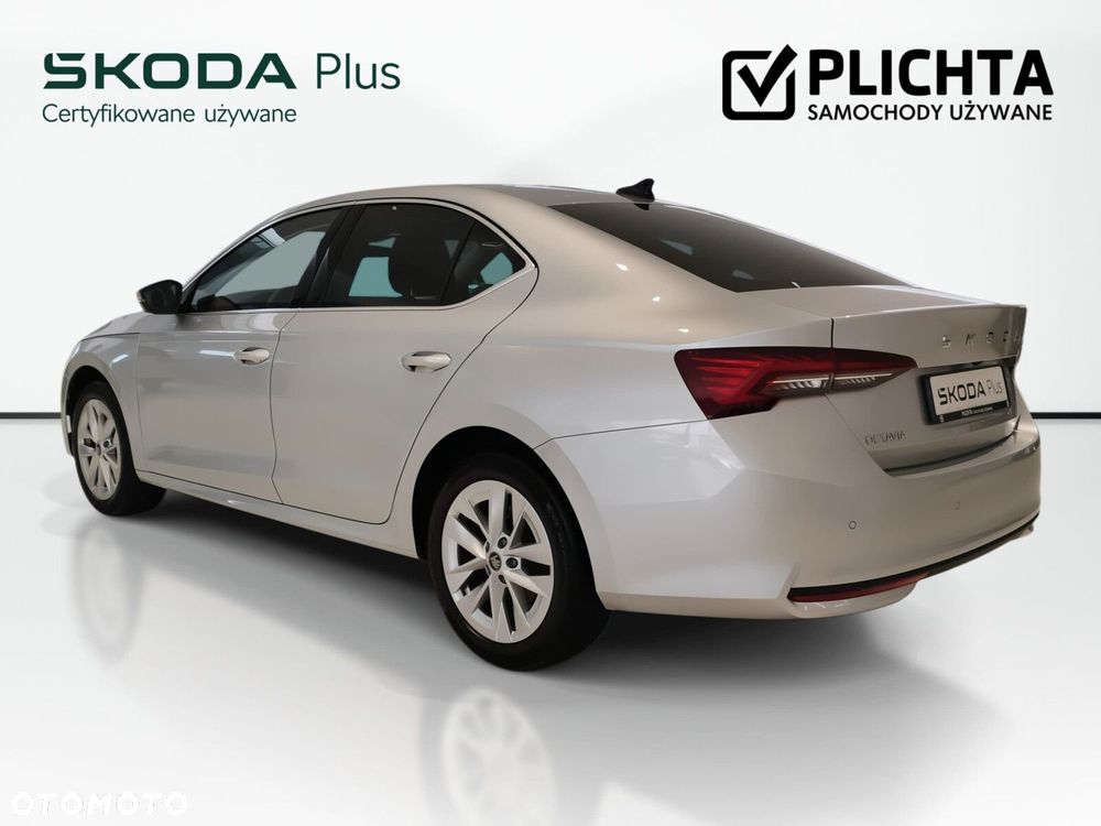 Skoda Octavia 1.5 TSI mHEV Selection DSG - 9