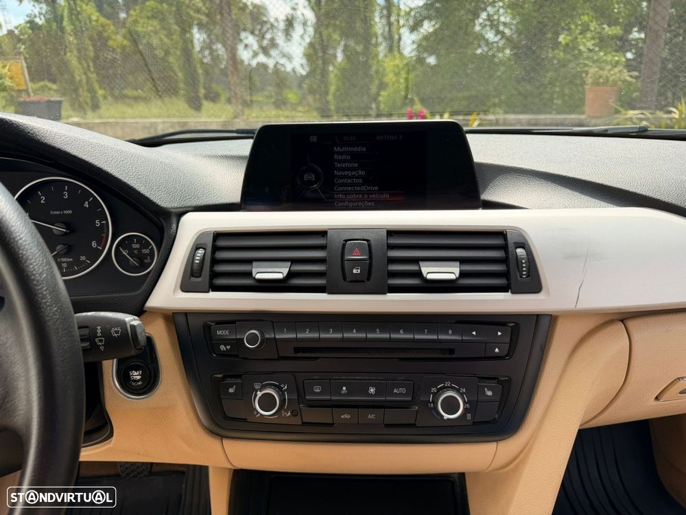 BMW 316 d Pack M - 29