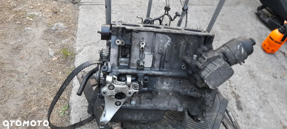 Blok silnika Wał plus trzy korbowody 1.6 tdci 1.6 hdi g8da 10jb24 - 6
