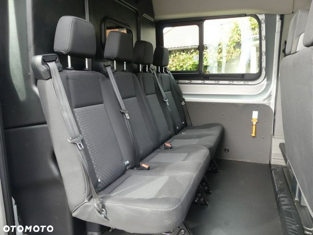 Ford Transit - 11