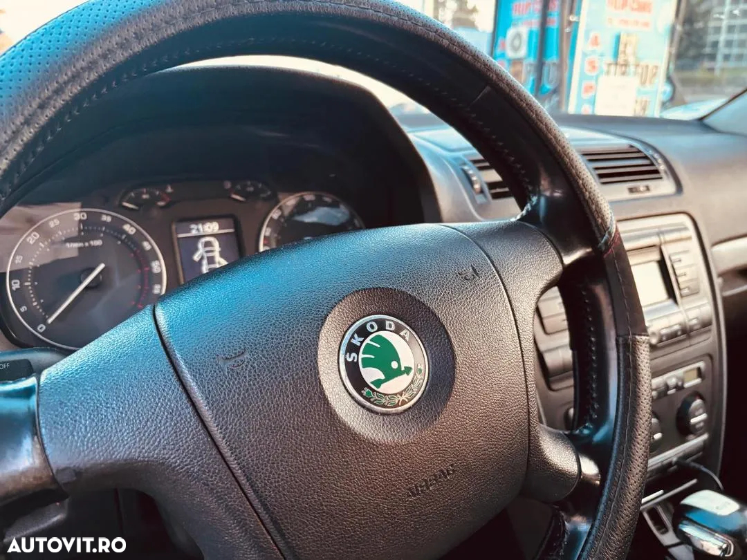 Skoda Octavia 1.9 TDI DSG Ambiente - 4