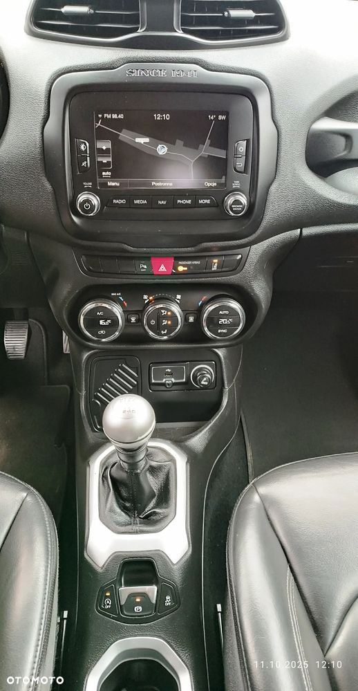 Jeep Renegade 1.4 MultiAir Limited - 16