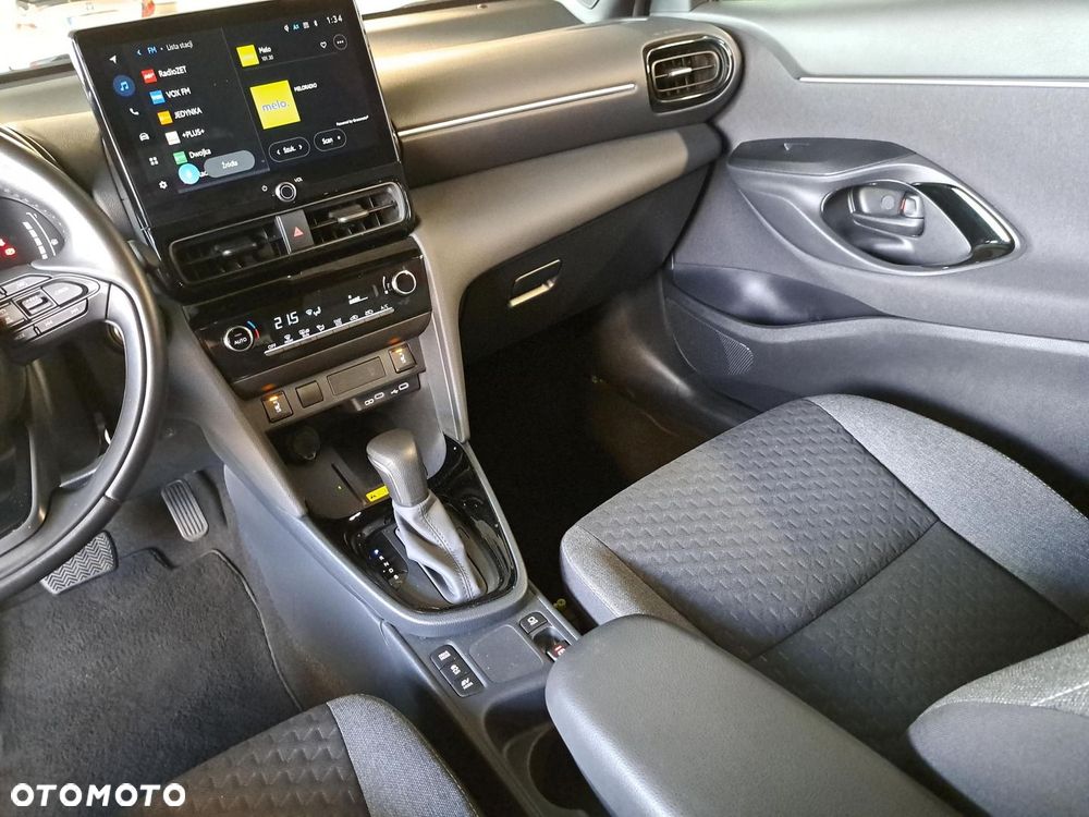 Toyota Yaris Cross Hybrid 1.5 Style - 29