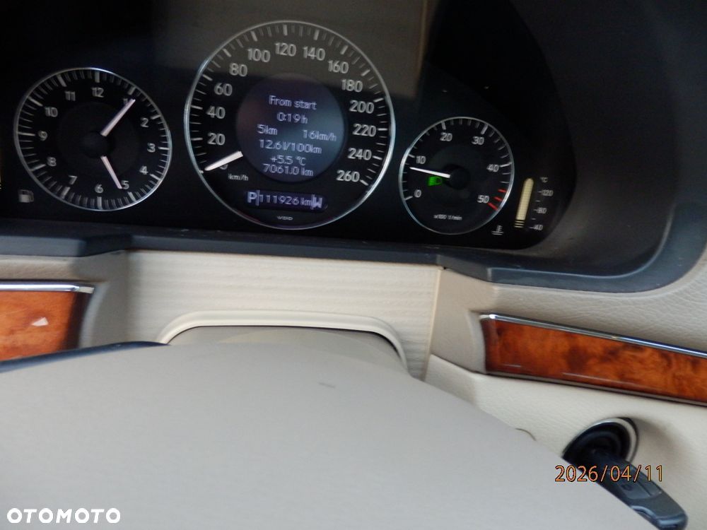 Mercedes-Benz Klasa E 320 CDI Classic - 12