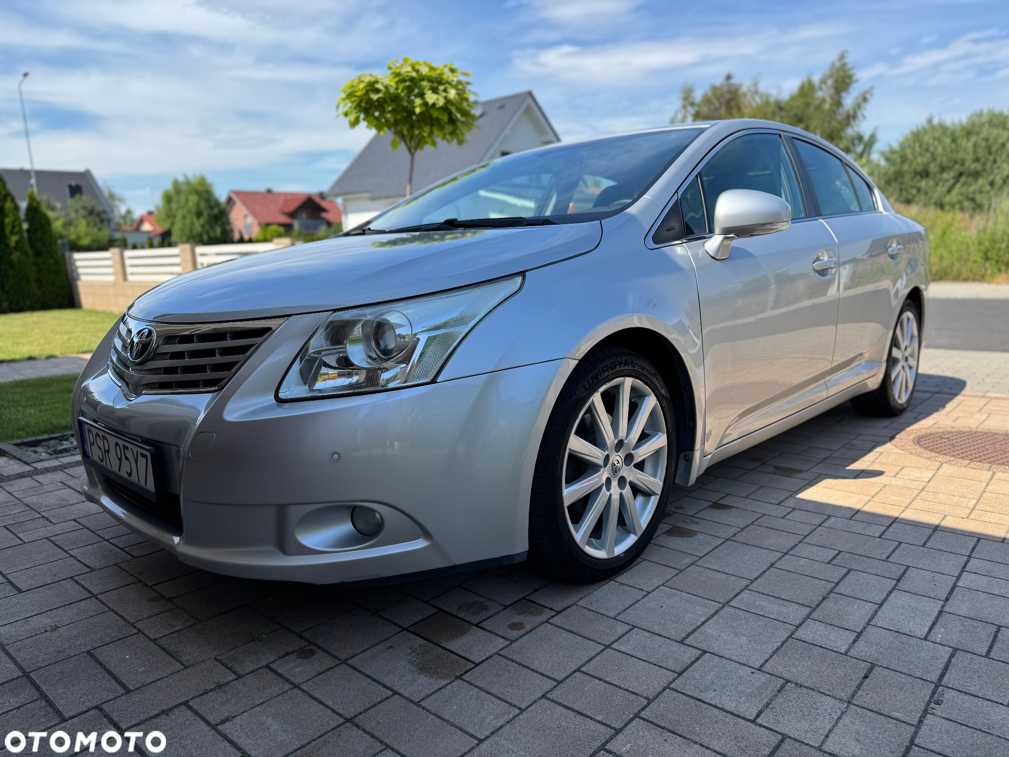 Toyota Avensis 1.8 Multidrive S Sol - 3