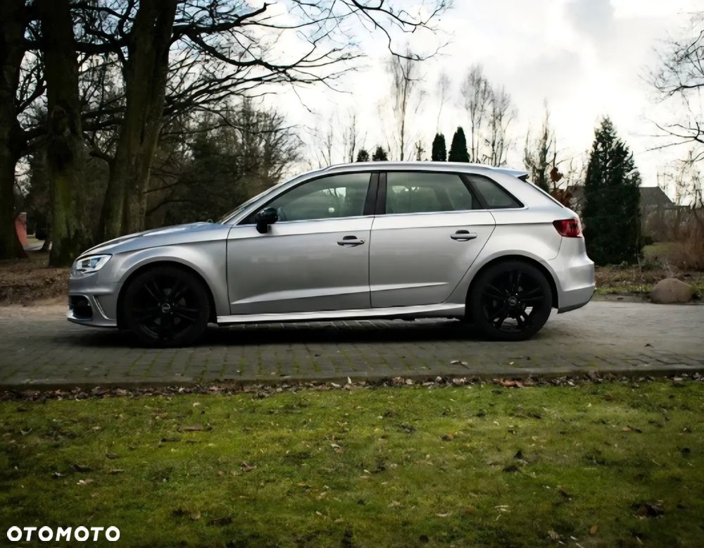 Audi A3 Sportback 1.6 TDI Sport S tronic - 5