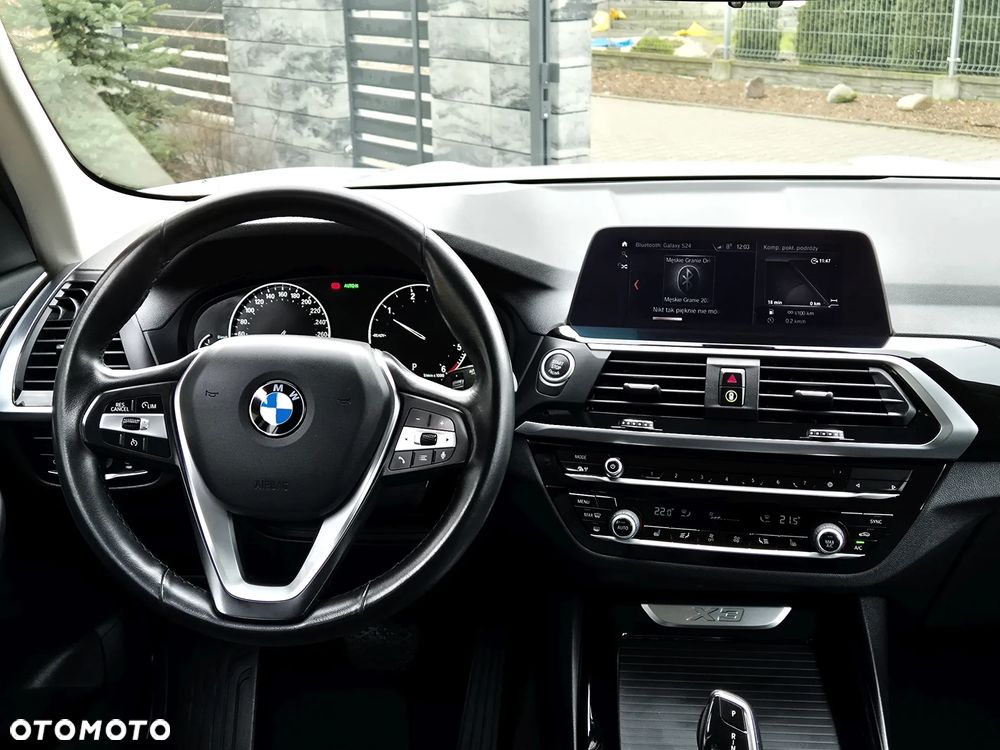 BMW X3 xDrive20d Advantage - 6