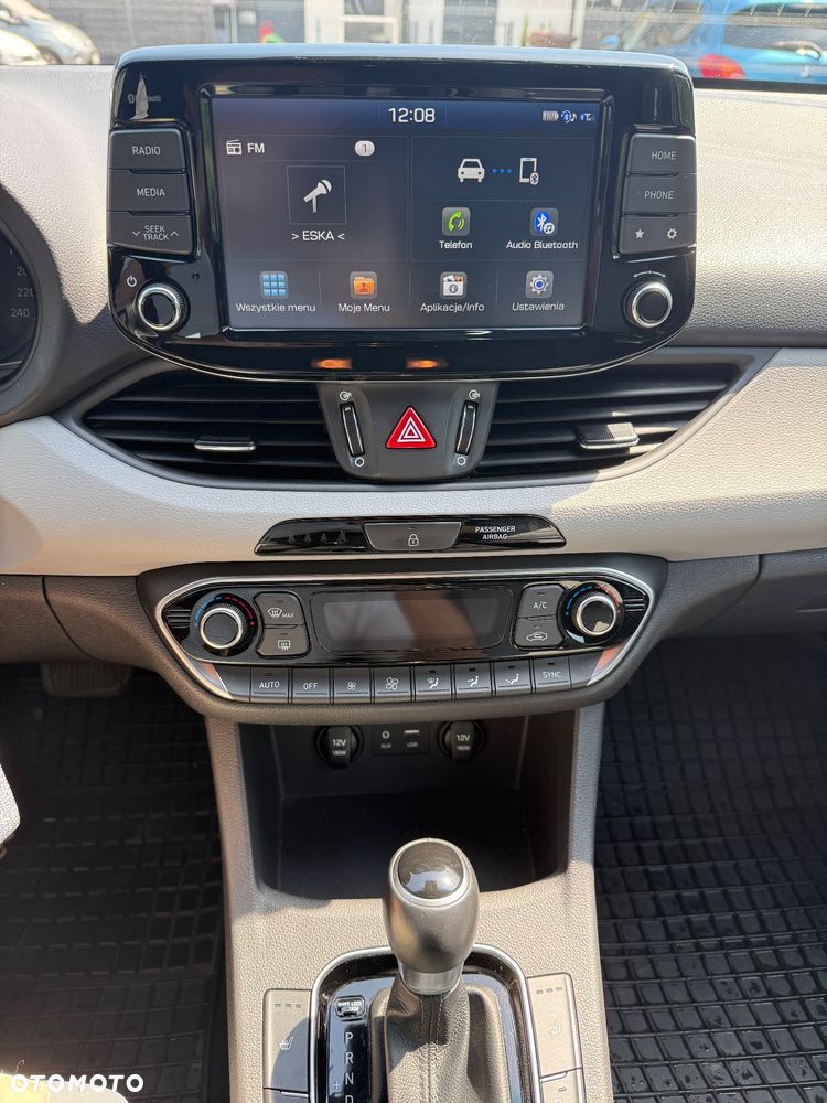 Hyundai i30 1.4 T-GDI Comfort DCT - 11