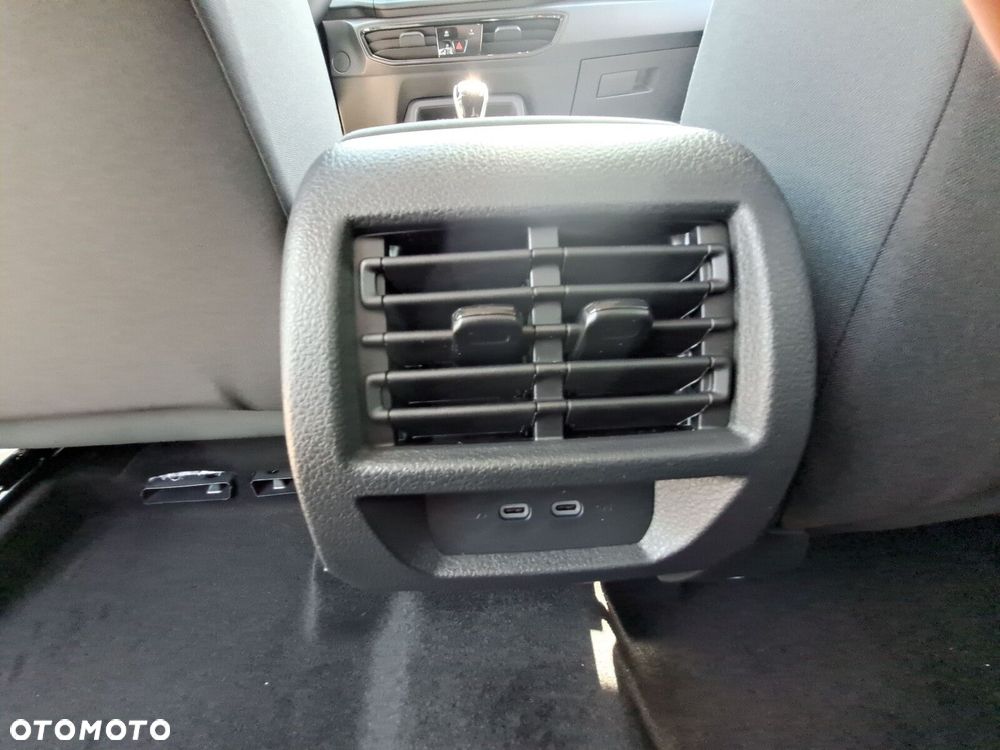 Volkswagen Caddy - 15
