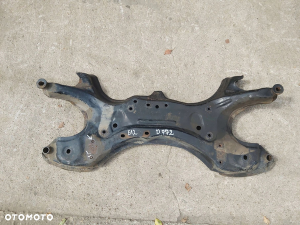 Toyota Corolla E12 Sanki przód belka kołyska trawers Europa 1,4 1,6 vvti