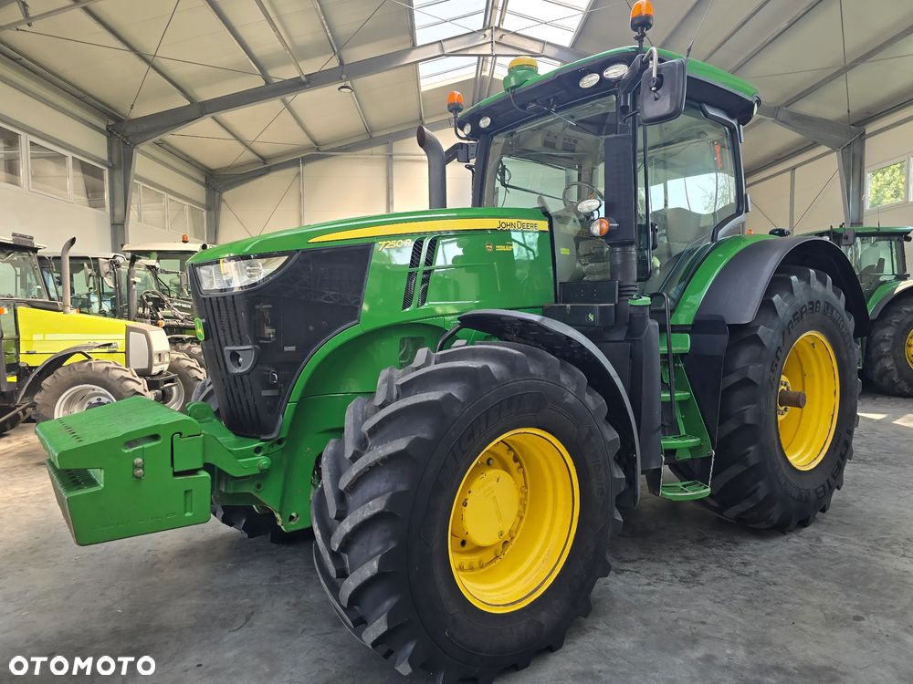 John Deere 7250R