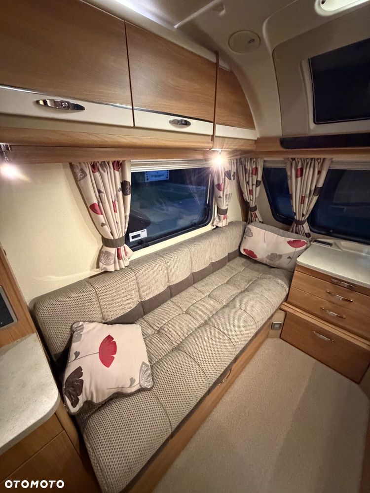 SWIFT Challenger 480 SE - 15
