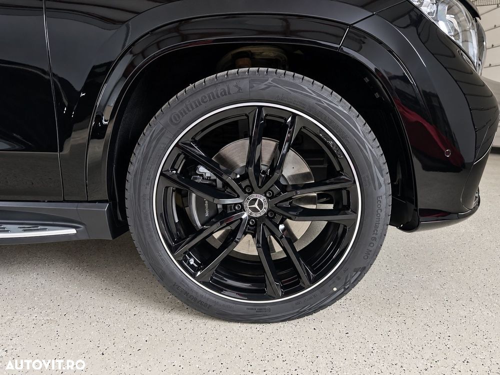 Mercedes-Benz GLS - 11