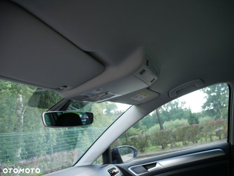Volkswagen Golf Variant 1.5 TSI BMT Comfortline - 32