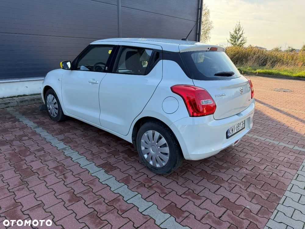 Suzuki Swift 2023 photo 5