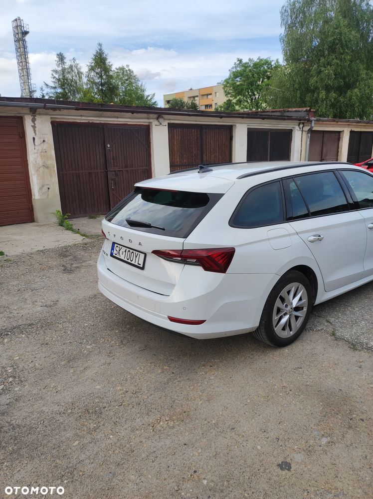 Skoda Octavia 2.0 TDI Ambition DSG - 4