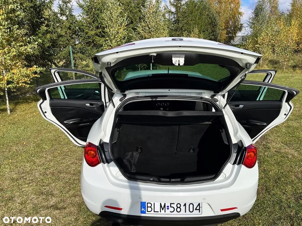 Alfa Romeo Giulietta - 10
