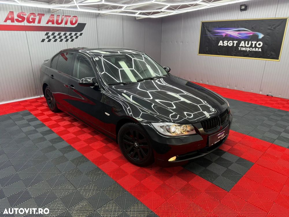 BMW Seria 3 320d Touring - 3