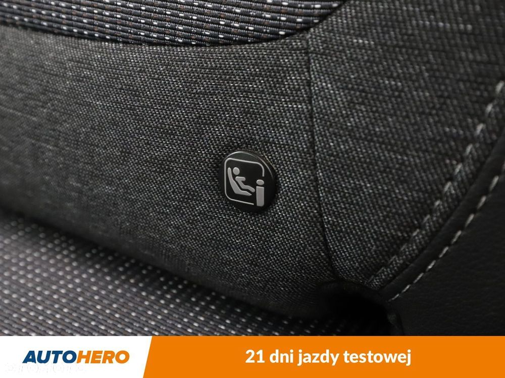 Opel Crossland X - 34