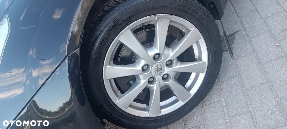 Toyota Avensis 2.2 D-4D Sol plus Premium - 22