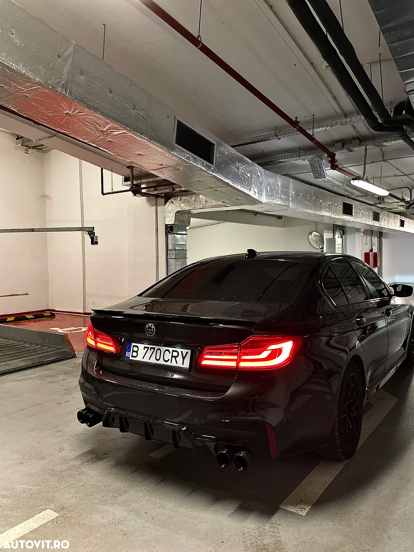 BMW Seria 5 520i AT - 13