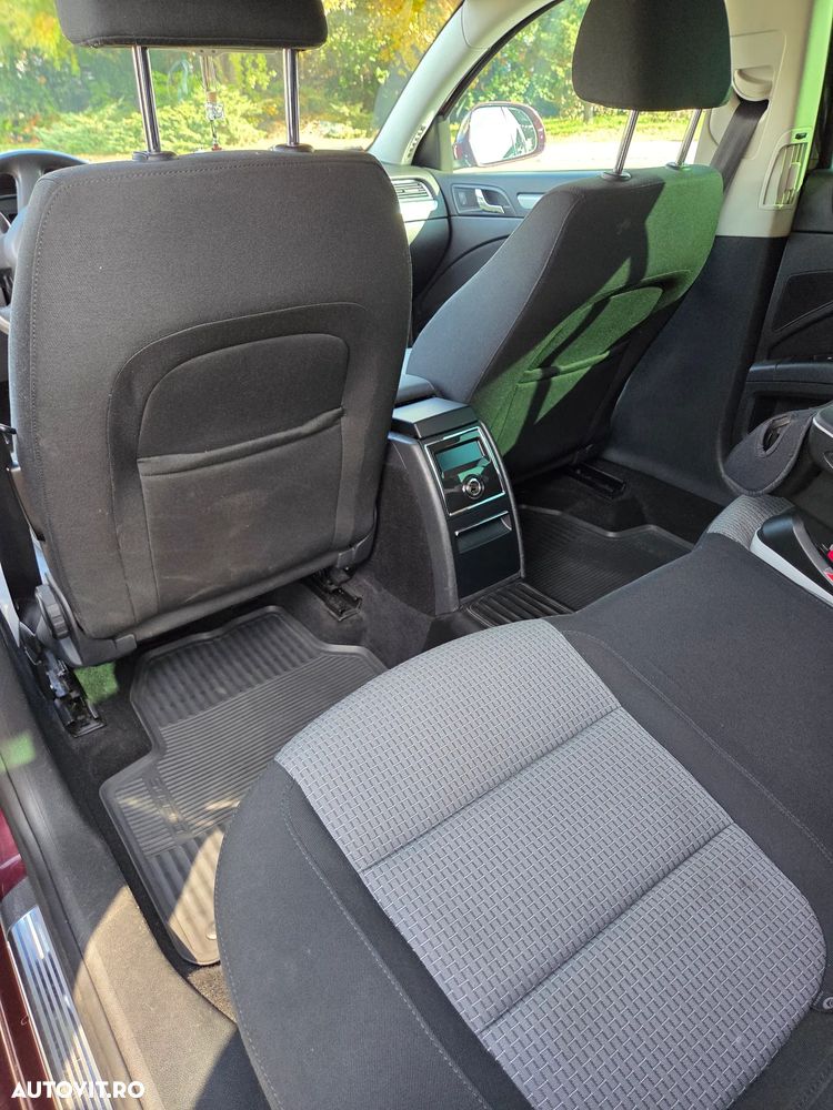 Skoda Superb 2.0 TDI Elegance DSG - 6