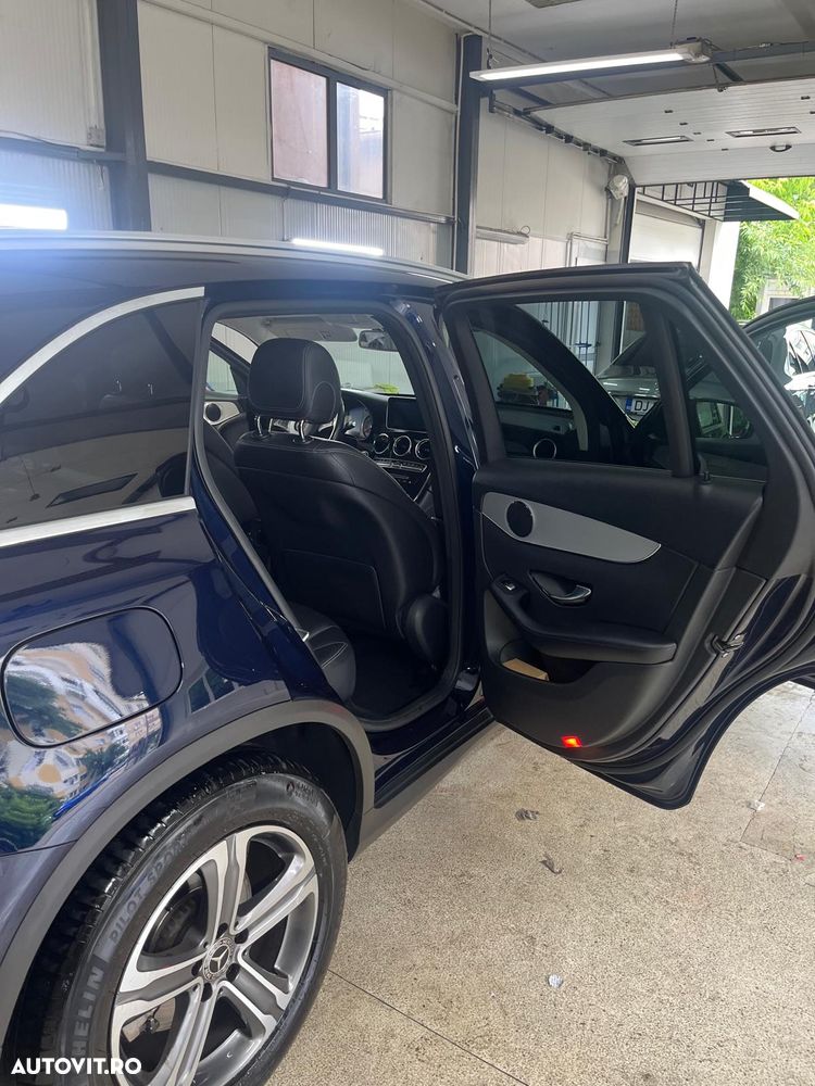 Mercedes-Benz GLC 220 d 4MATIC - 5
