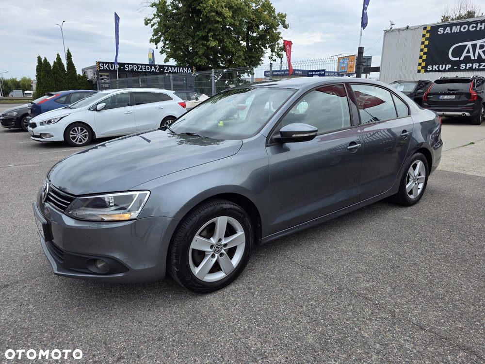 Volkswagen Jetta 1.4 TSI Comfortline - 24
