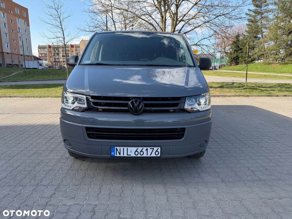 Volkswagen Transporter - 2