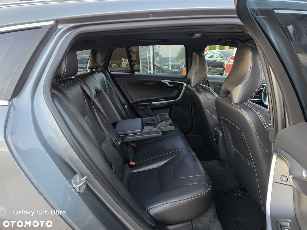 Volvo V60 - 30
