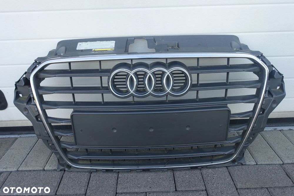 ATRAPA GRILL AUDI A3 8V3 12-15r.  16r.- LIFT - 12