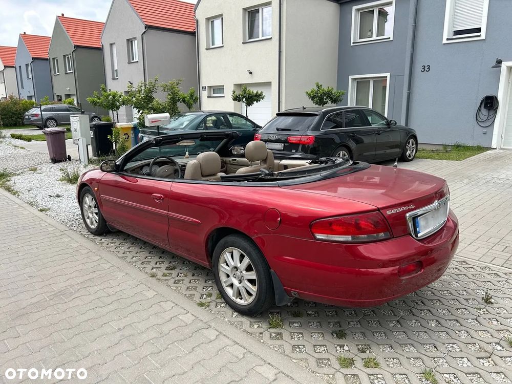 Chrysler Sebring - 17