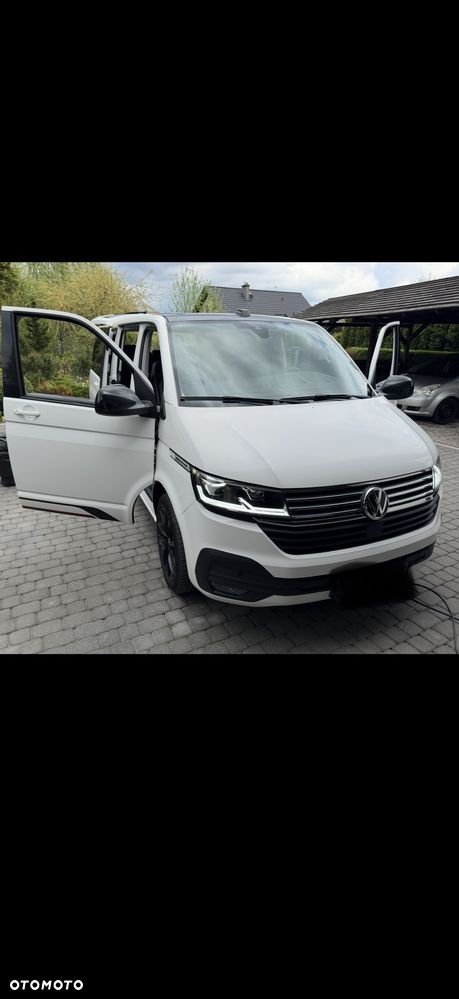 Volkswagen Multivan - 1