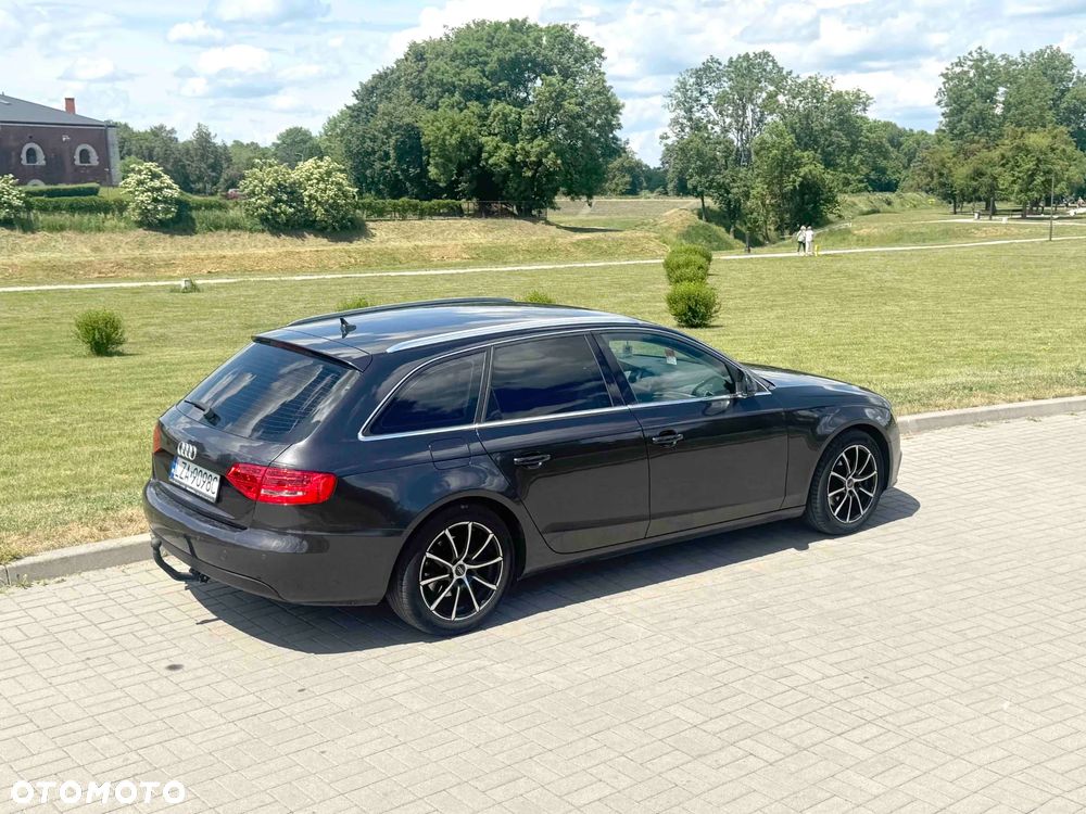 Audi A4 Avant - 8