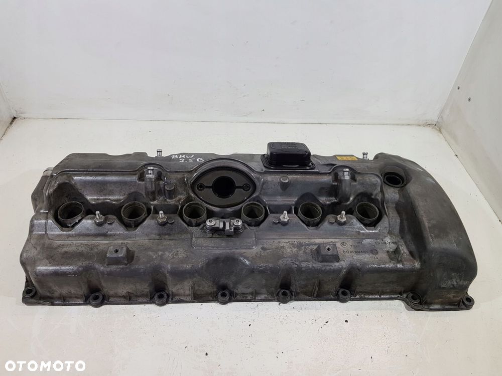 pokrywa zaworów 7548275 bmw e90 e91 e60 e61 2.5 b - 2
