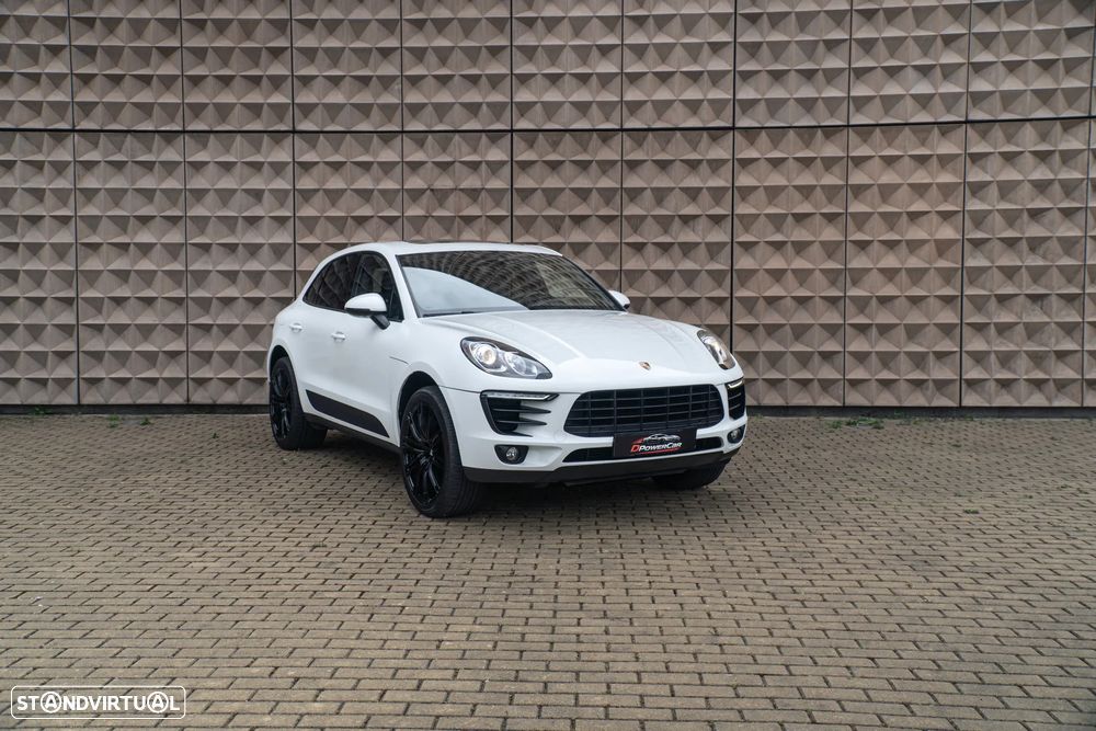Porsche Macan - 1