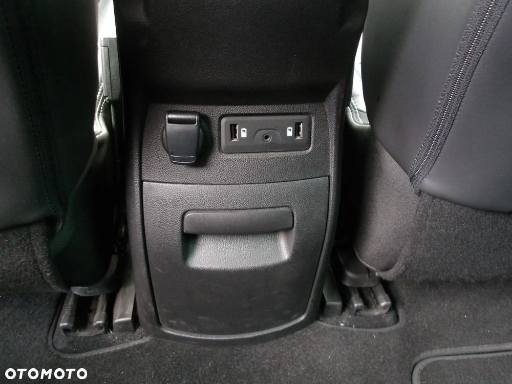 Renault Scenic - 24
