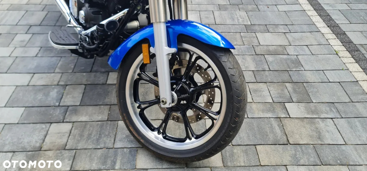 Yamaha XVS - 19