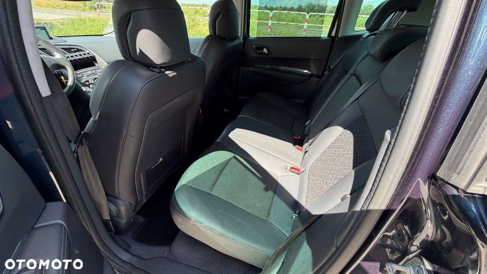 Peugeot 3008 155 THP Premium - 31