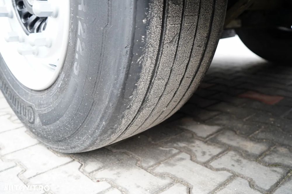 Kögel CORTINĂ / STANDARD / LIFT 2.000 kg / CONTENIER PENTRU PALEȚI / AXĂ RIDICATĂ / SAF - 26